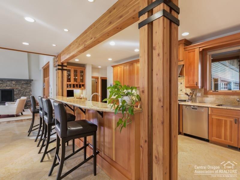 Broken Top - Residential