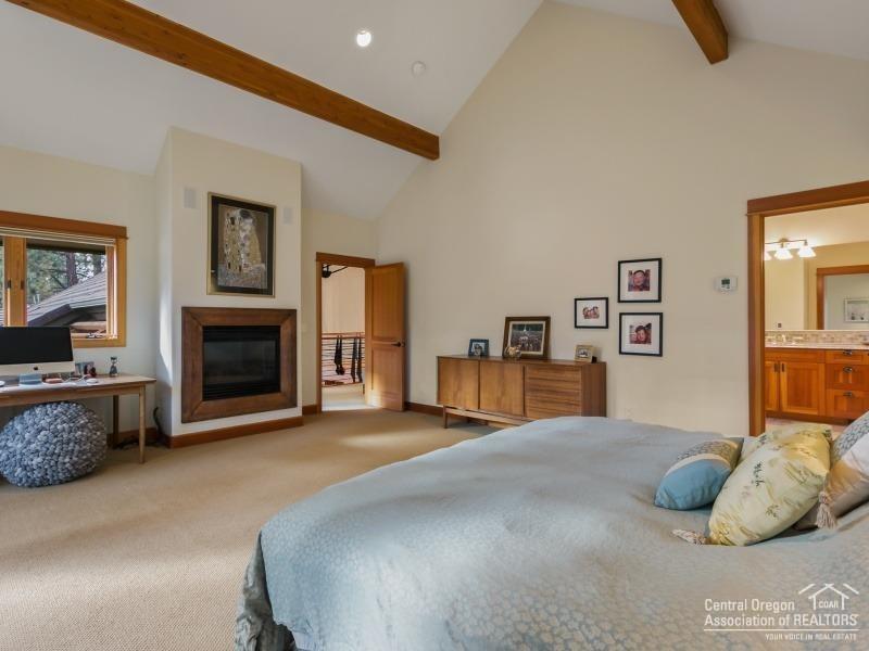 Broken Top - Residential