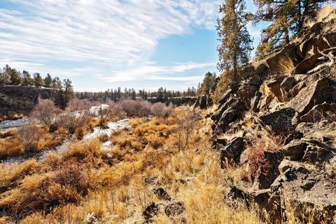 Tiny photo for 6633 NW Tetherow Road, Redmond, OR 97756 (MLS # 220213086)