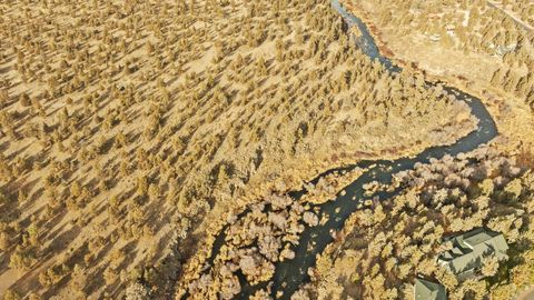 Tiny photo for 6633 NW Tetherow Road, Redmond, OR 97756 (MLS # 220213086)