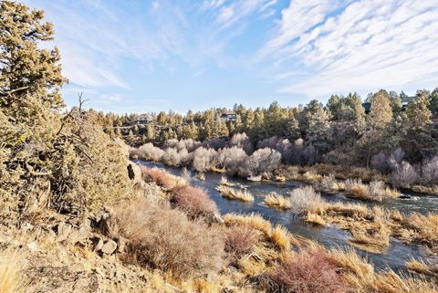 Tiny photo for 6633 NW Tetherow Road, Redmond, OR 97756 (MLS # 220213086)