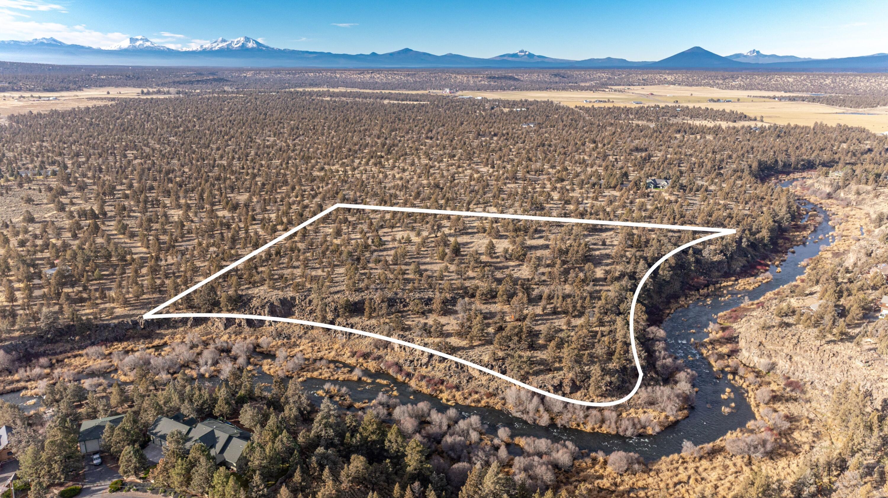 6633 NW Tetherow Road