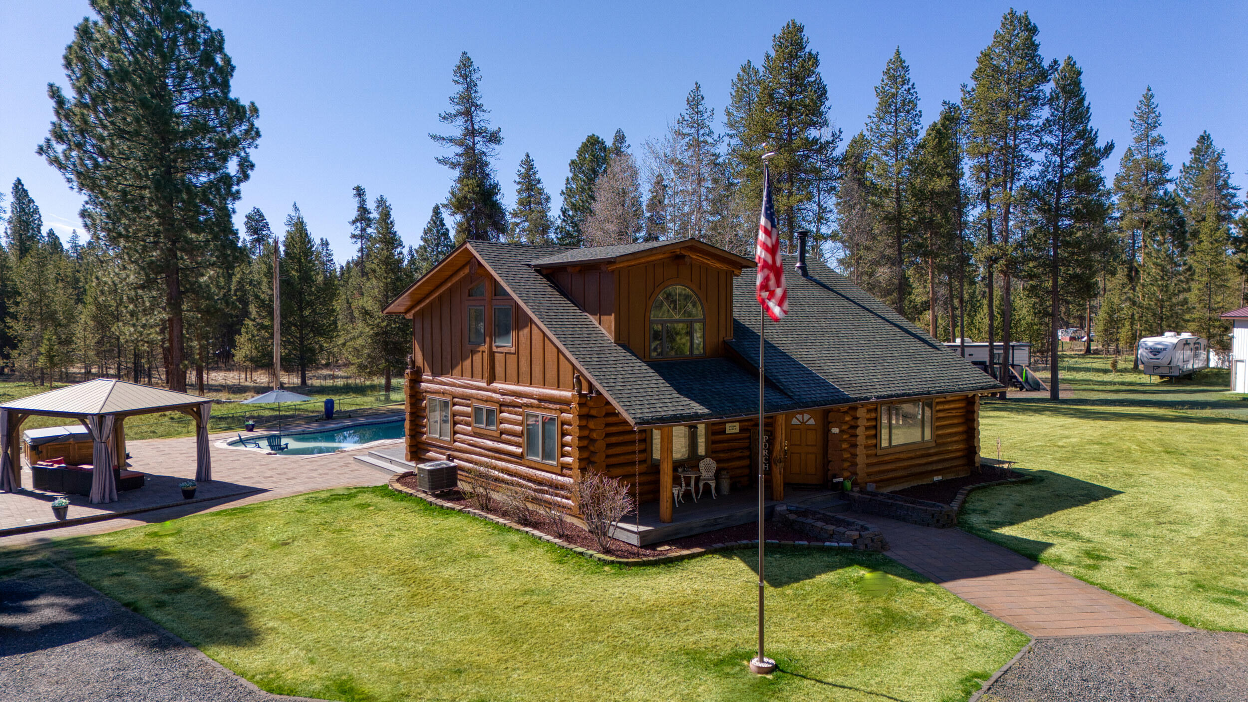 17325 Lodgepole Lane