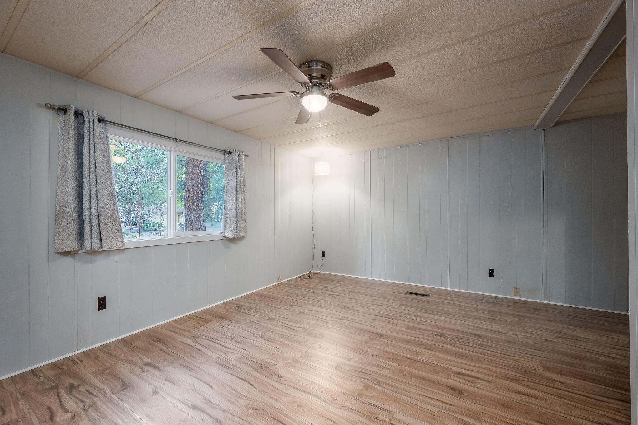 Romaine Village - Residential