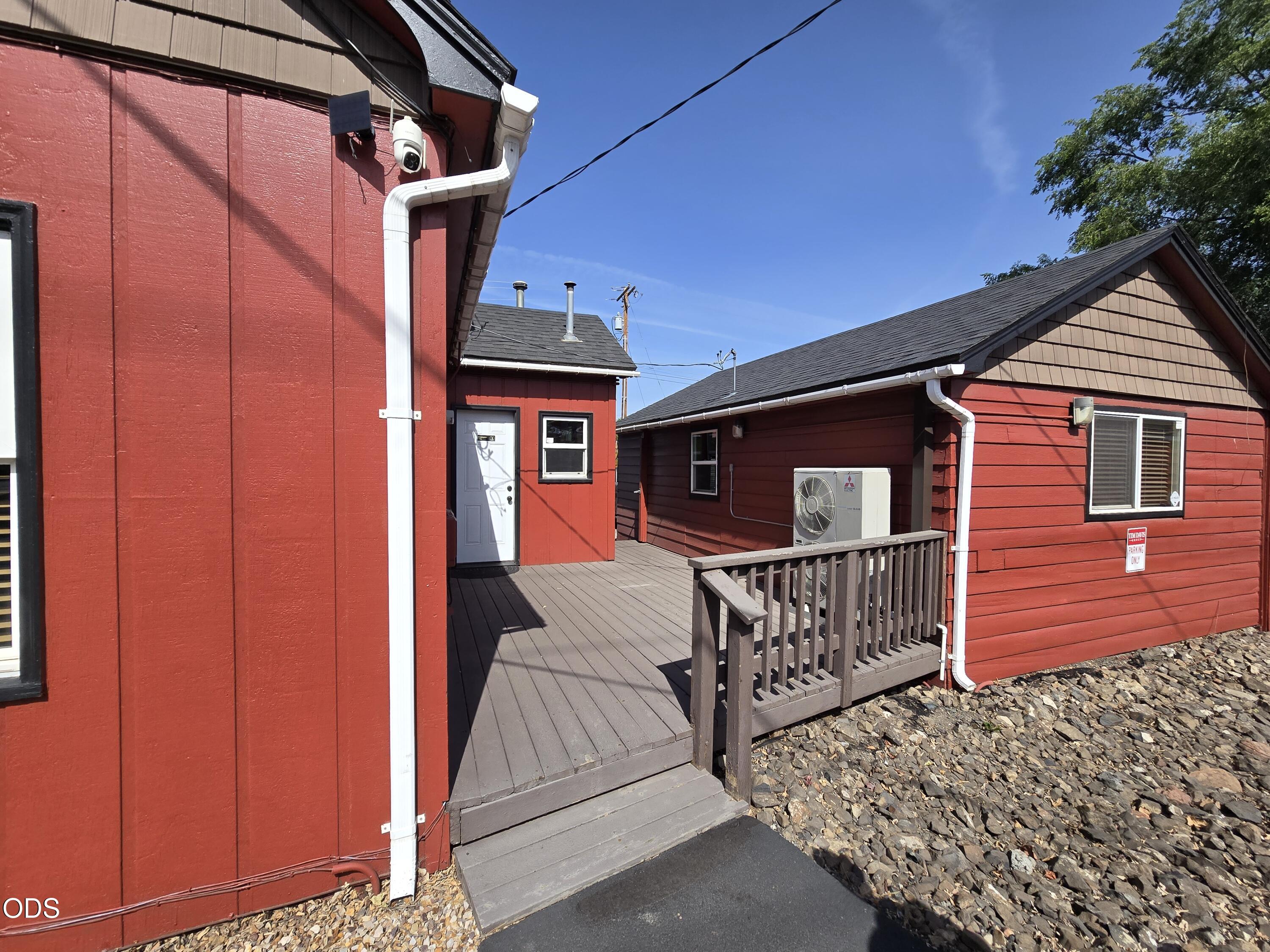 1427 SW Highland Avenue