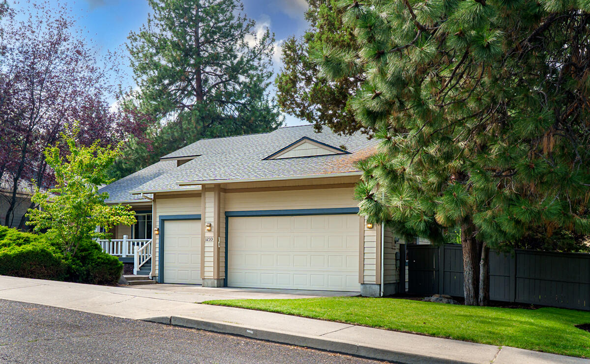 Forest Hills - Residential