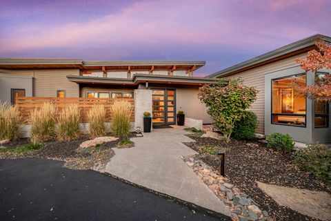 61612 Hosmer Lake Drive Bend OR 97702