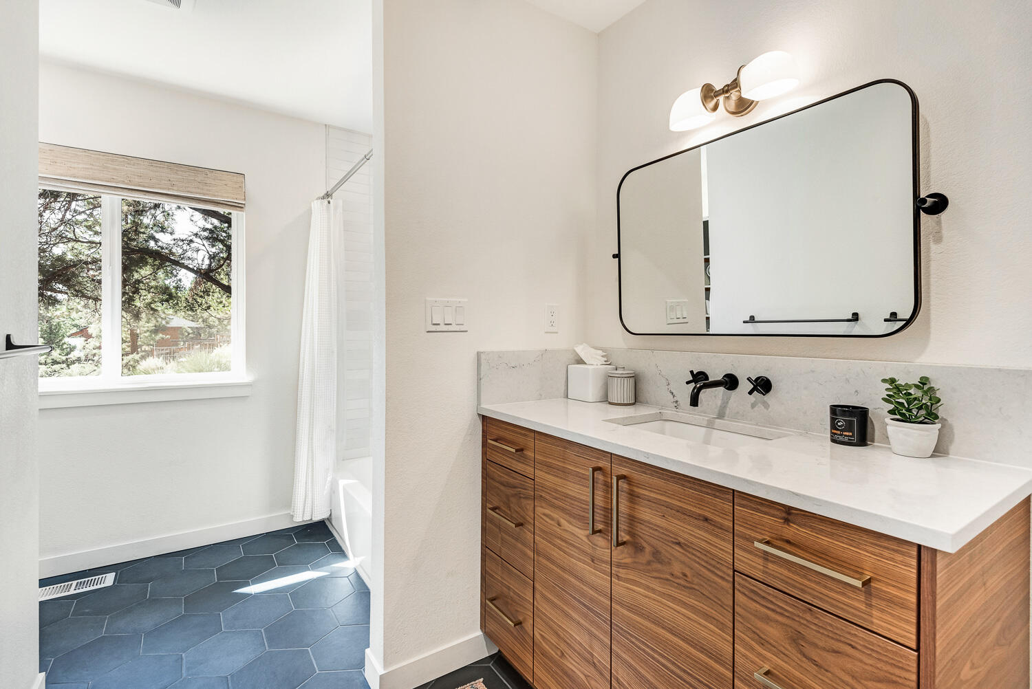 West Hills - Residential