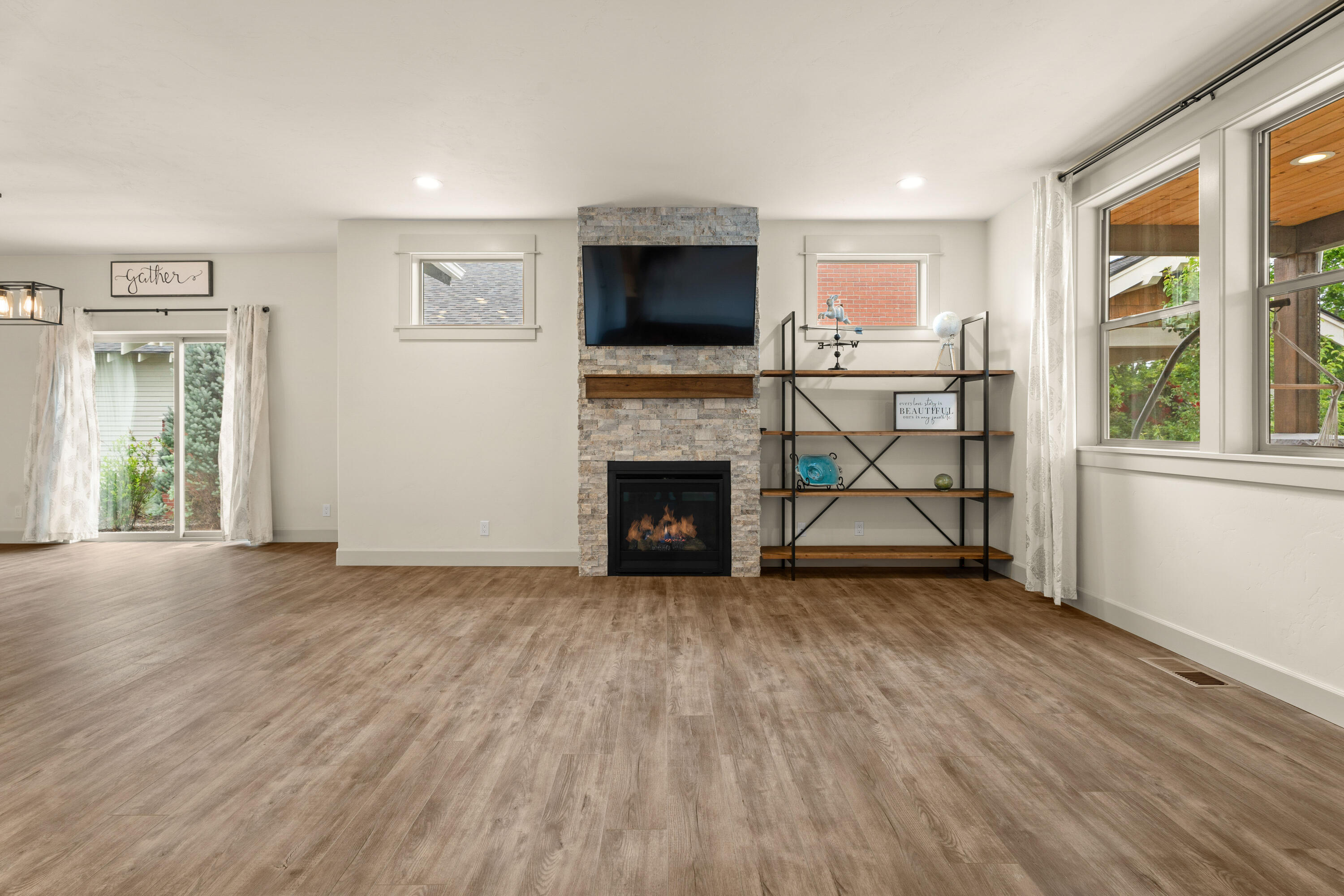 Madison - Residential