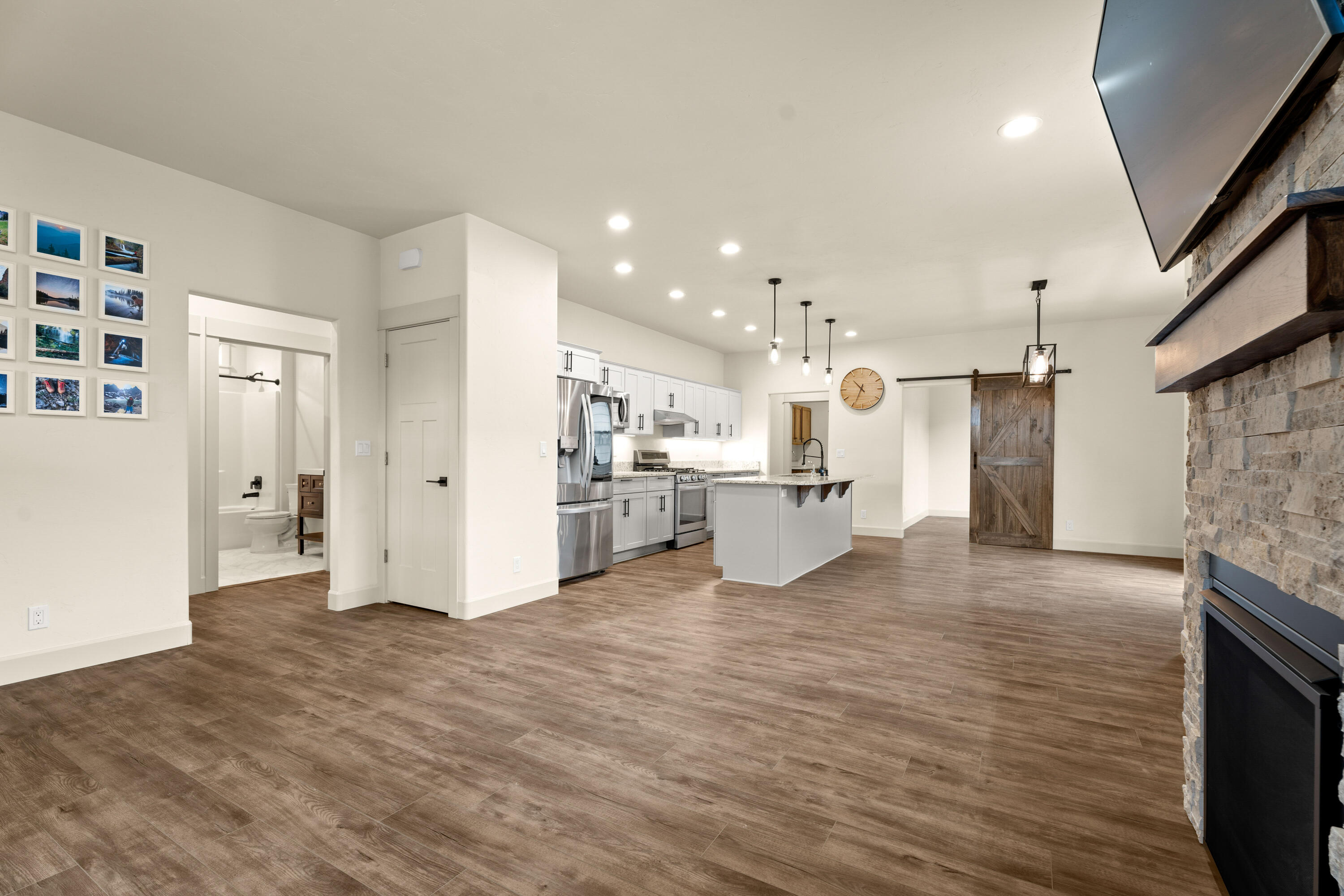 Madison - Residential