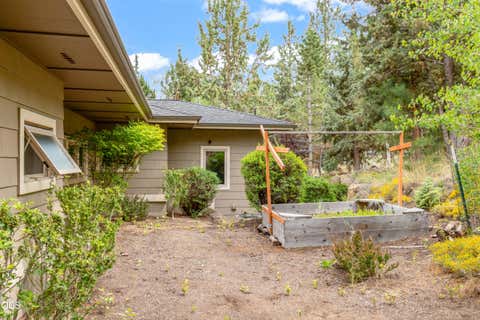 Tiny photo for 1195 NW Remarkable Drive, Bend, OR 97703 (MLS # 220224084)