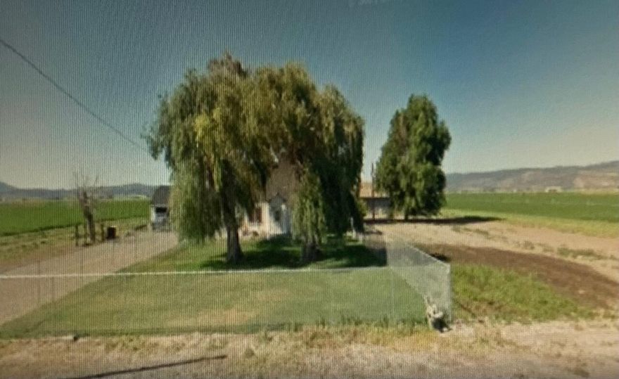 This is a one party listing.