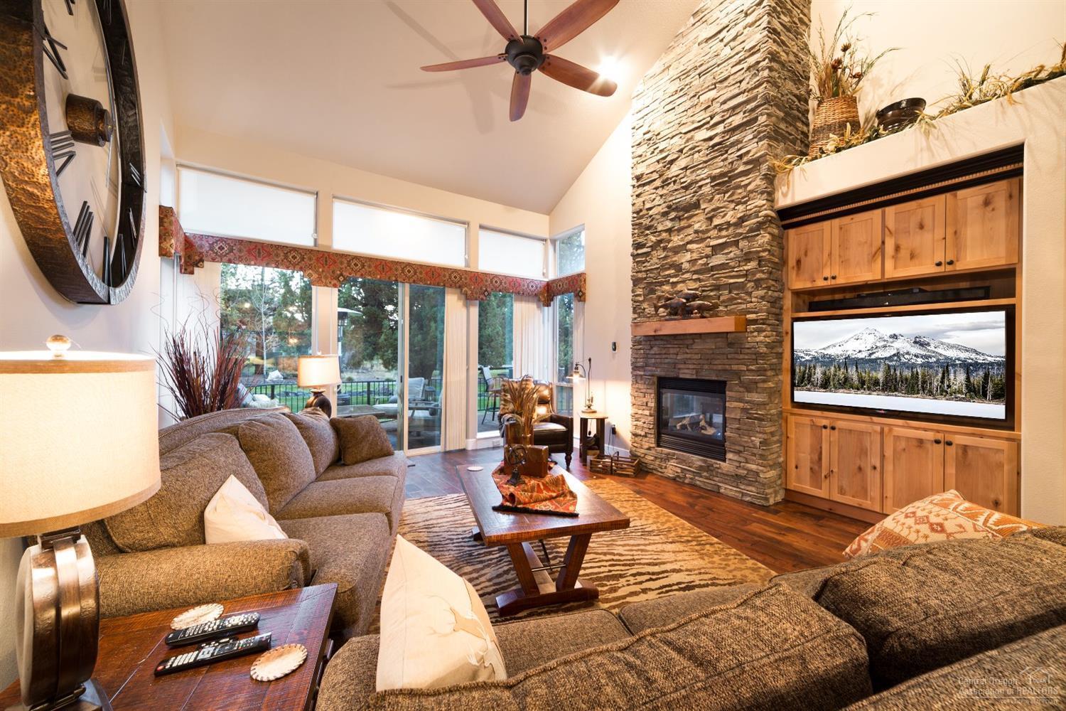Eagle Crest - Residential