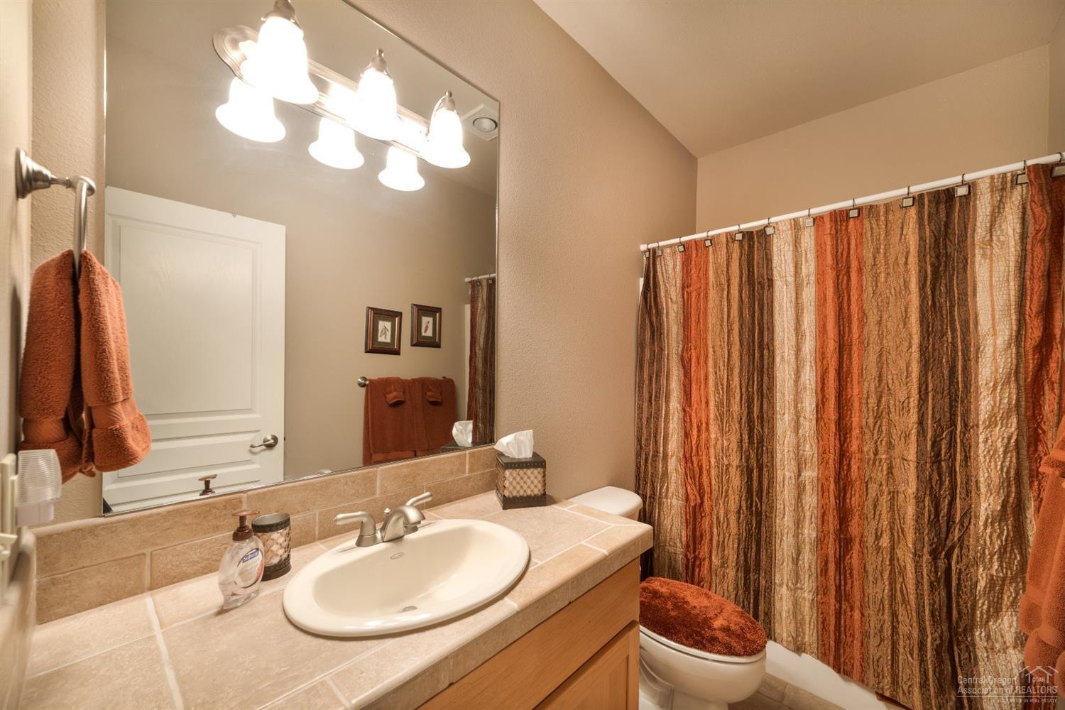 Eagle Crest - Residential
