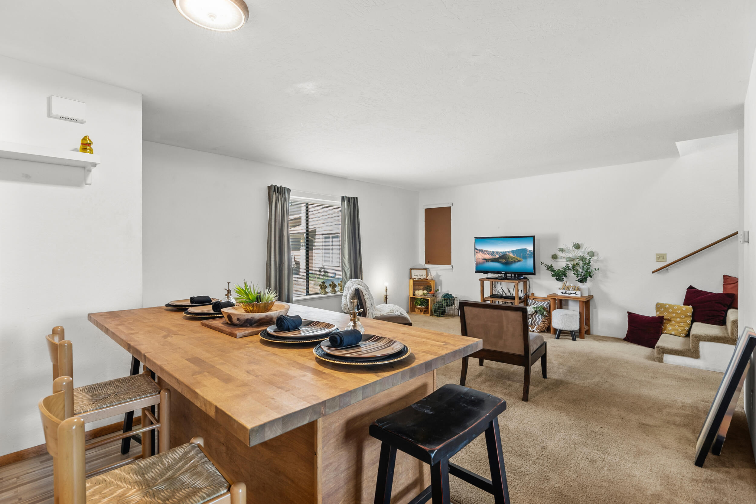 Royal Oaks Estates - Residential