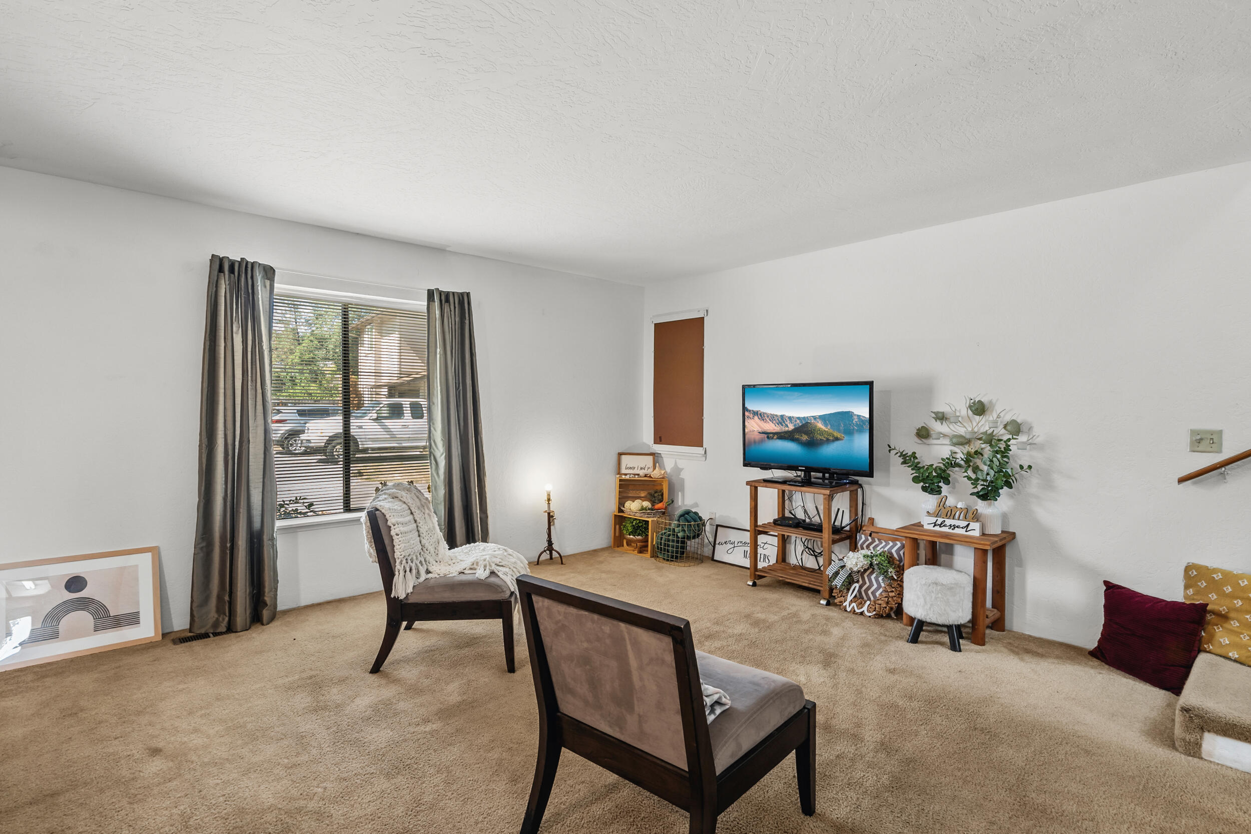 Royal Oaks Estates - Residential