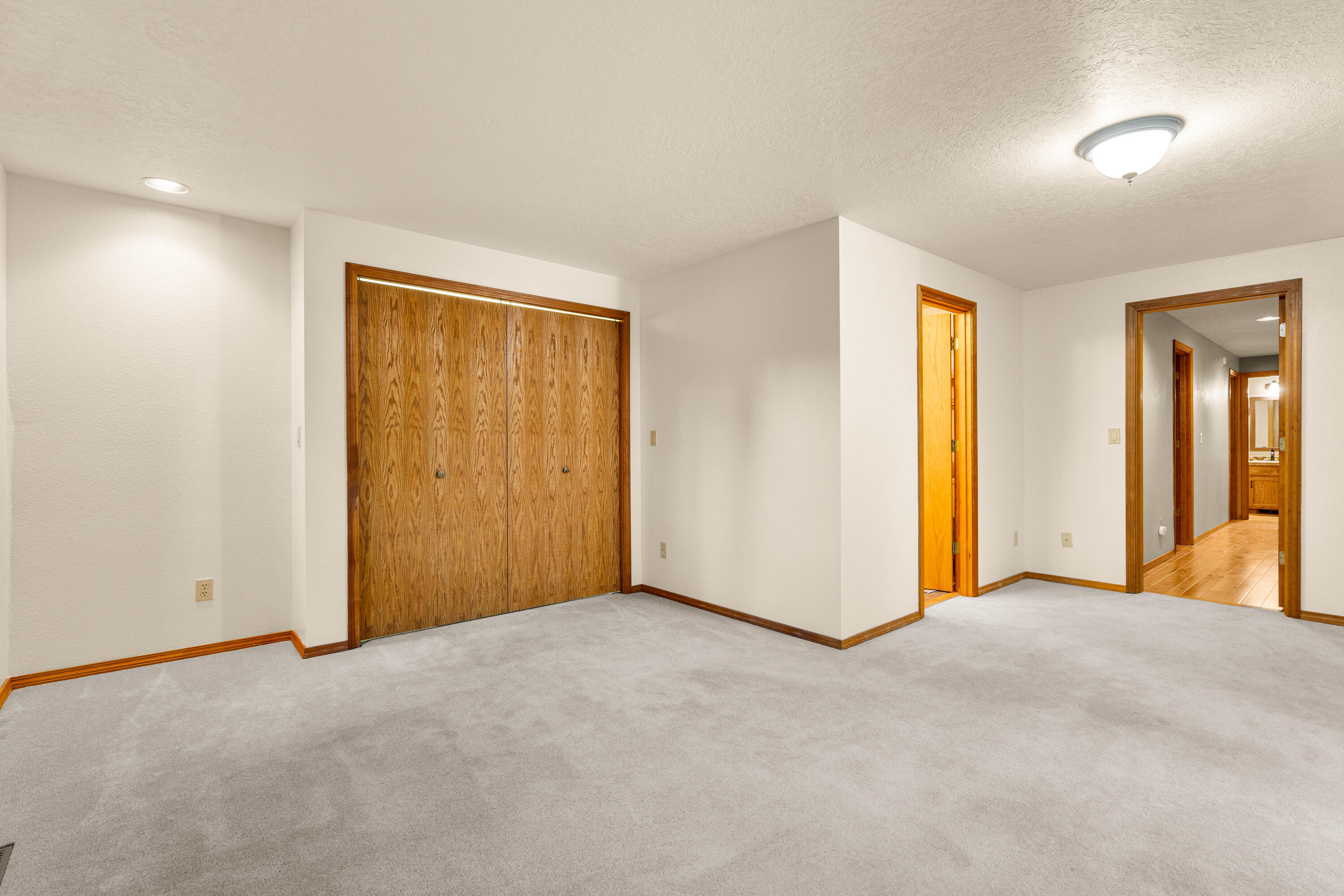 Fairway Point Villag - Residential