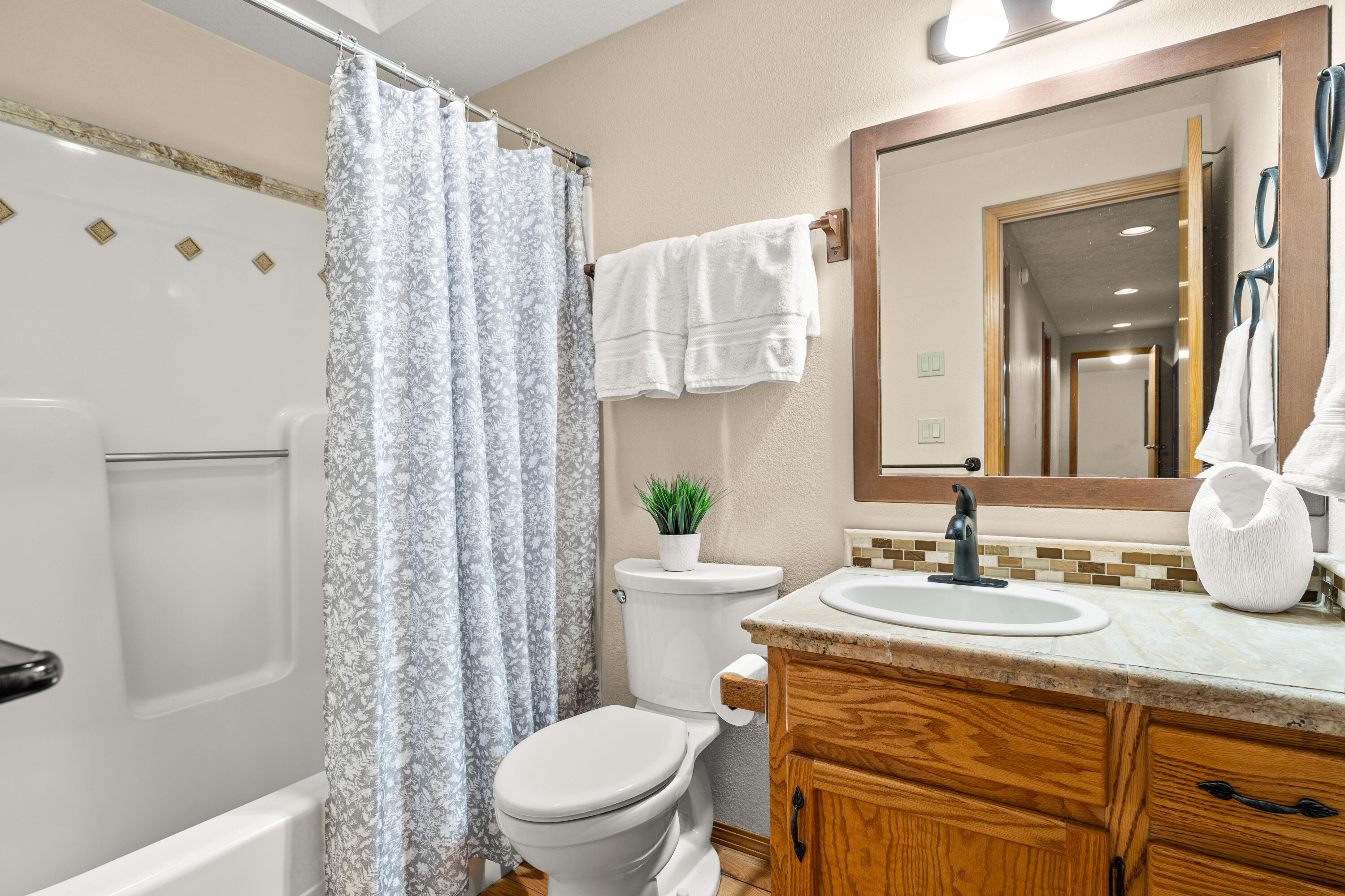 Fairway Point Villag - Residential