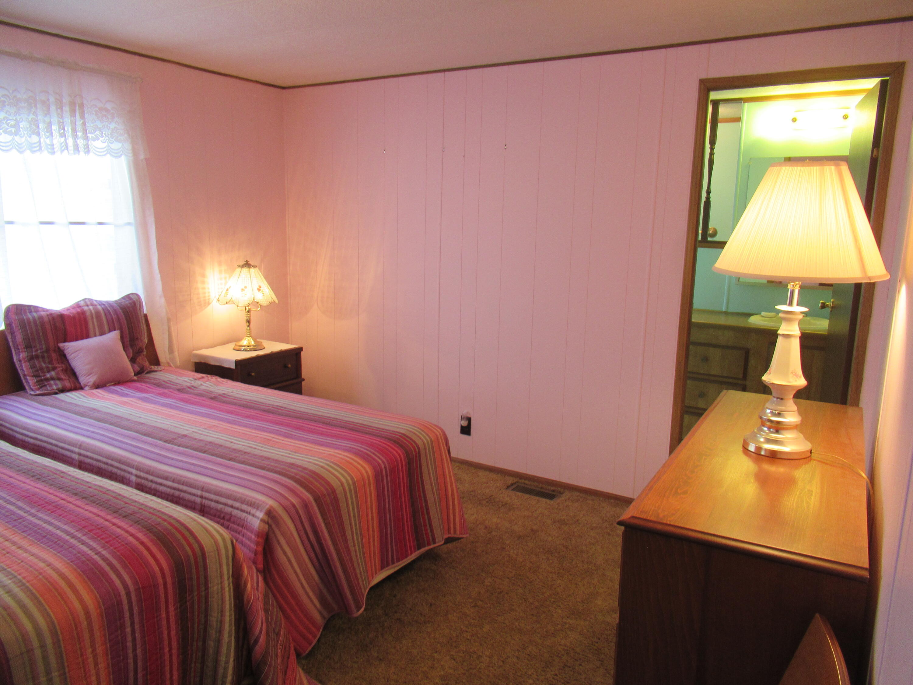 Summers Lane Homes - Residential