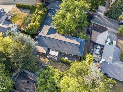 Tiny photo for 1537 Moon Terrace, Medford, OR 97504 (MLS # 220226937)