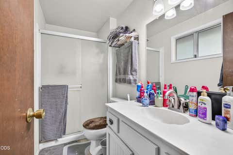 Tiny photo for 1537 Moon Terrace, Medford, OR 97504 (MLS # 220226937)