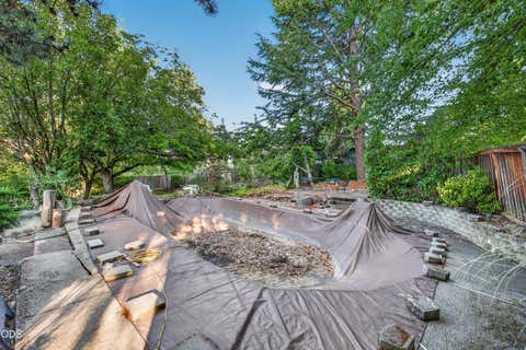 Tiny photo for 1537 Moon Terrace, Medford, OR 97504 (MLS # 220226937)