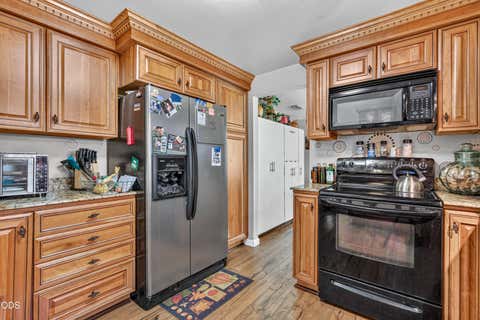 Tiny photo for 1537 Moon Terrace, Medford, OR 97504 (MLS # 220226937)