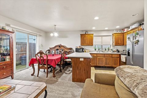 Tiny photo for 1297 Clearsprings Drive, Medford, OR 97501 (MLS # 220219769)