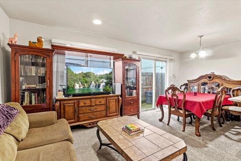 Tiny photo for 1297 Clearsprings Drive, Medford, OR 97501 (MLS # 220219769)