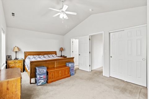 Tiny photo for 1297 Clearsprings Drive, Medford, OR 97501 (MLS # 220219769)