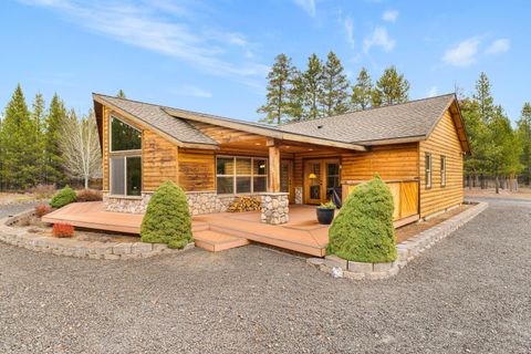 Tiny photo for 54456 Huntington Road, Bend, OR 97707 (MLS # 220212227)