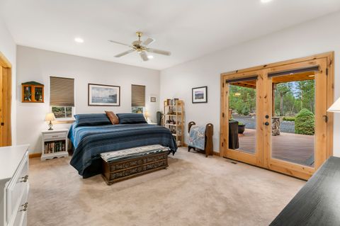 Tiny photo for 54456 Huntington Road, Bend, OR 97707 (MLS # 220212227)