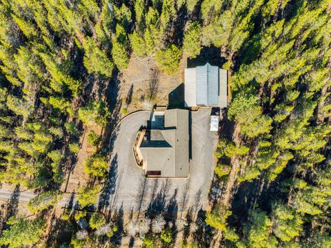 Tiny photo for 54456 Huntington Road, Bend, OR 97707 (MLS # 220212227)