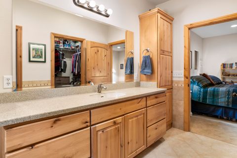 Tiny photo for 54456 Huntington Road, Bend, OR 97707 (MLS # 220212227)