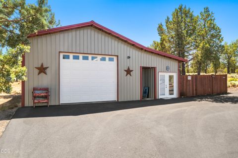Tiny photo for 17771 Warrin Road, Sisters, OR 97759 (MLS # 220223836)