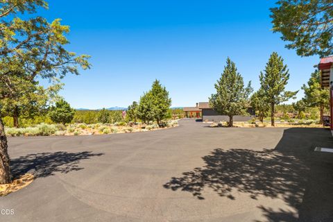 Tiny photo for 17771 Warrin Road, Sisters, OR 97759 (MLS # 220223836)