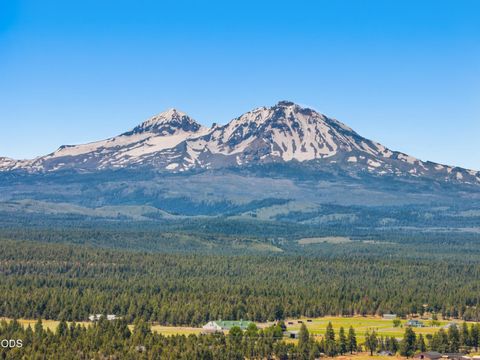 Tiny photo for 17771 Warrin Road, Sisters, OR 97759 (MLS # 220223836)