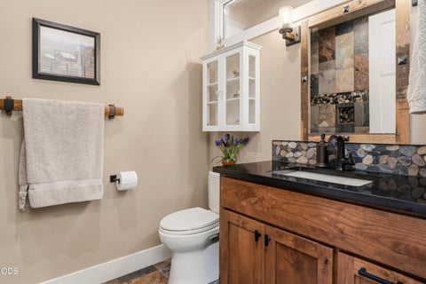 Tiny photo for 17771 Warrin Road, Sisters, OR 97759 (MLS # 220223836)