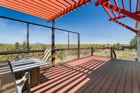 Tiny photo for 17771 Warrin Road, Sisters, OR 97759 (MLS # 220223836)