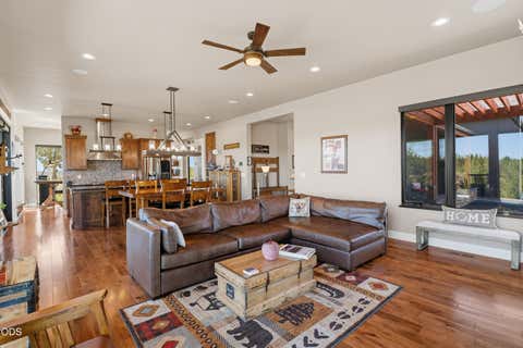 Tiny photo for 17771 Warrin Road, Sisters, OR 97759 (MLS # 220223836)