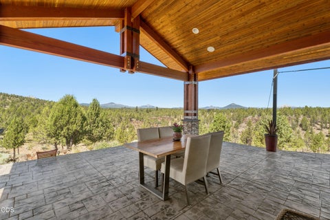 Tiny photo for 17771 Warrin Road, Sisters, OR 97759 (MLS # 220223836)