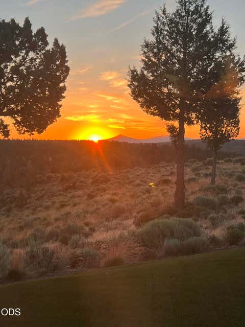 Tiny photo for 17771 Warrin Road, Sisters, OR 97759 (MLS # 220223836)