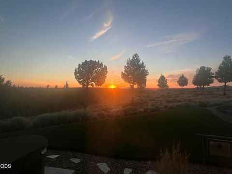 Tiny photo for 17771 Warrin Road, Sisters, OR 97759 (MLS # 220223836)