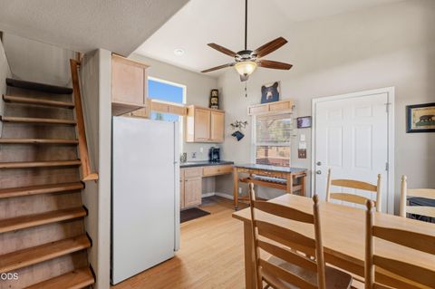 Tiny photo for 17771 Warrin Road, Sisters, OR 97759 (MLS # 220223836)