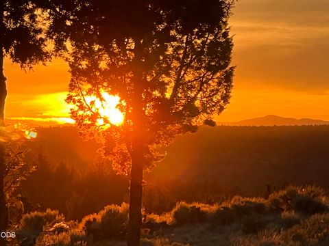 Tiny photo for 17771 Warrin Road, Sisters, OR 97759 (MLS # 220223836)