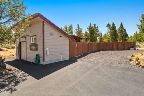 Tiny photo for 17771 Warrin Road, Sisters, OR 97759 (MLS # 220223836)