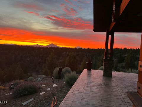 Tiny photo for 17771 Warrin Road, Sisters, OR 97759 (MLS # 220223836)