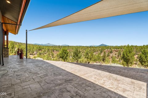 Tiny photo for 17771 Warrin Road, Sisters, OR 97759 (MLS # 220223836)