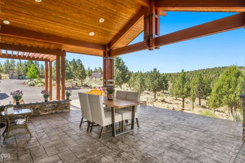Tiny photo for 17771 Warrin Road, Sisters, OR 97759 (MLS # 220223836)