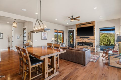 Tiny photo for 17771 Warrin Road, Sisters, OR 97759 (MLS # 220223836)